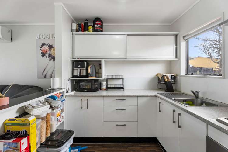 2/114 Finlayson Avenue Clendon Park_7