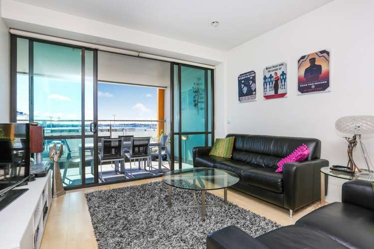 705/18 Beach Road Auckland Central_2