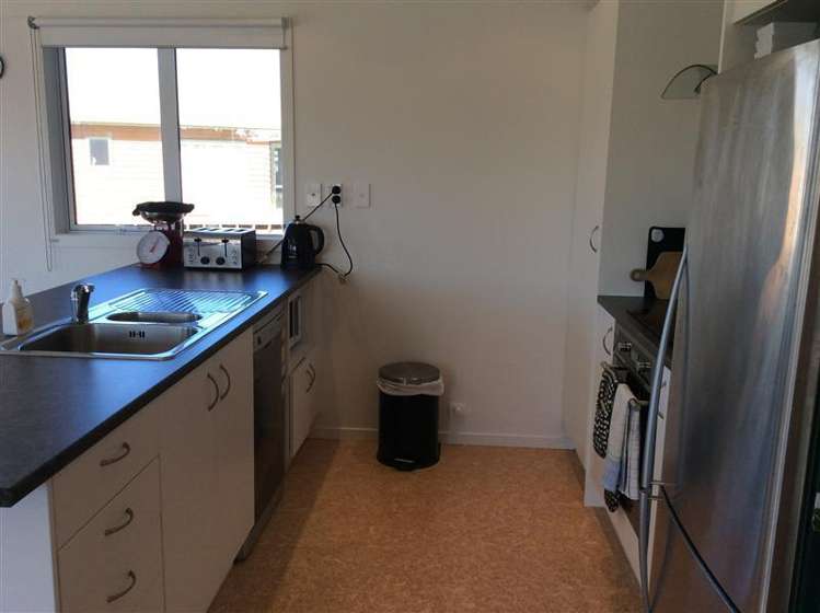 186 Ngaio Drive Matarangi_4