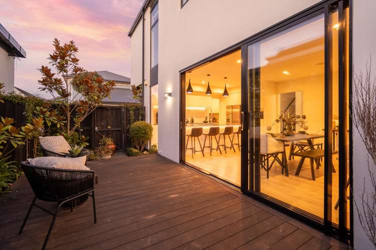 9 Garden Road_4