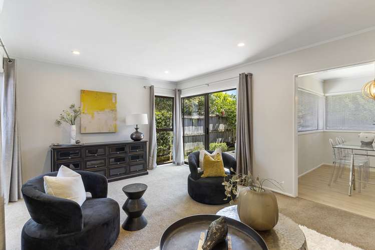 1/143 Reeves Road Pakuranga Heights_17