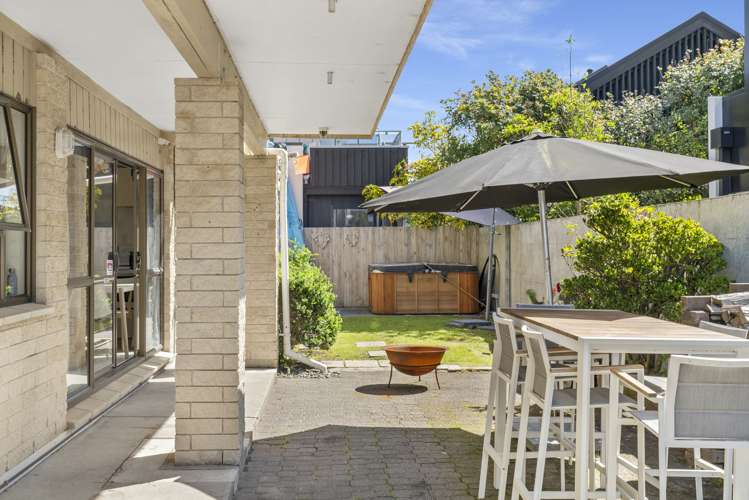 88 Marine Parade Mount Maunganui_17