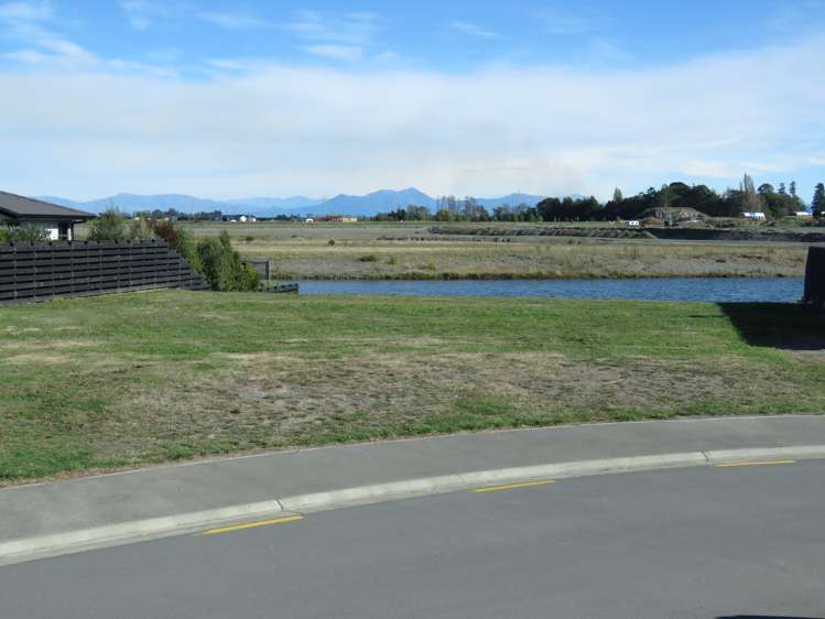 19 Waterton Point Huntingdon_9