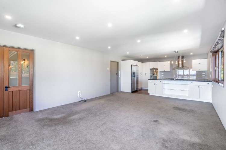 2 David Street Riverton_8