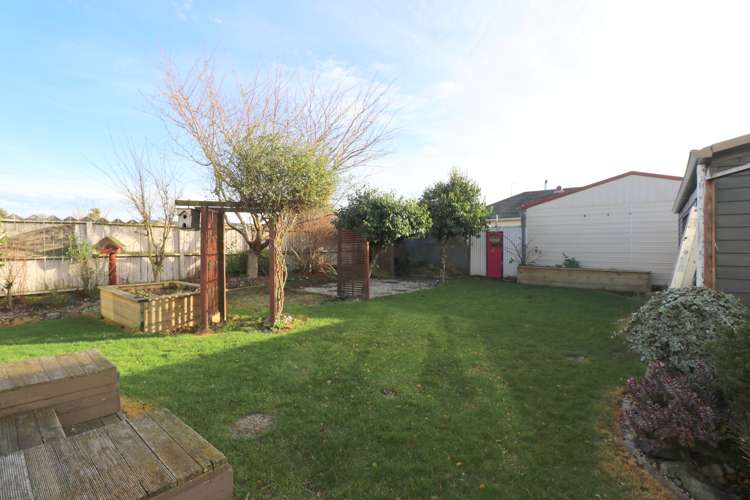 60 Arundel Crescent Strathern_20