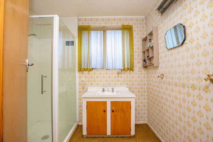 5/88 Le Cren Street Seaview_8