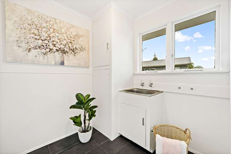 13 Taioma Crescent Te Atatu Peninsula_16