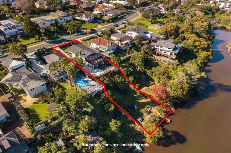 12 MacPherson Street_0