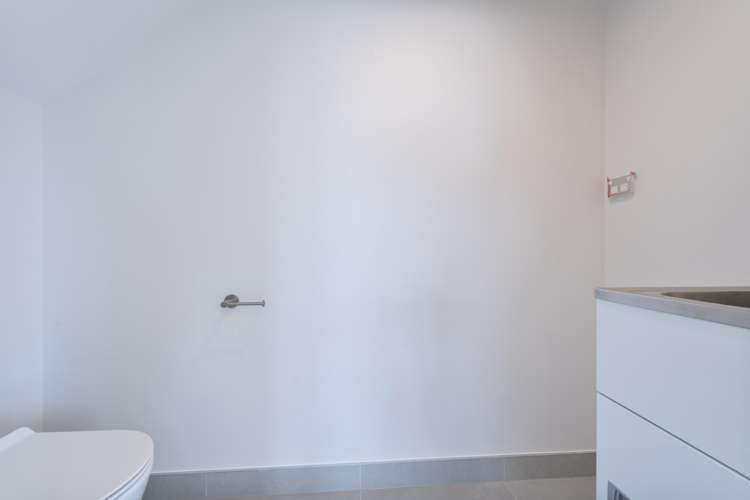 2/31 (Lot1) Tiroroa Avenue Te Atatu South_26