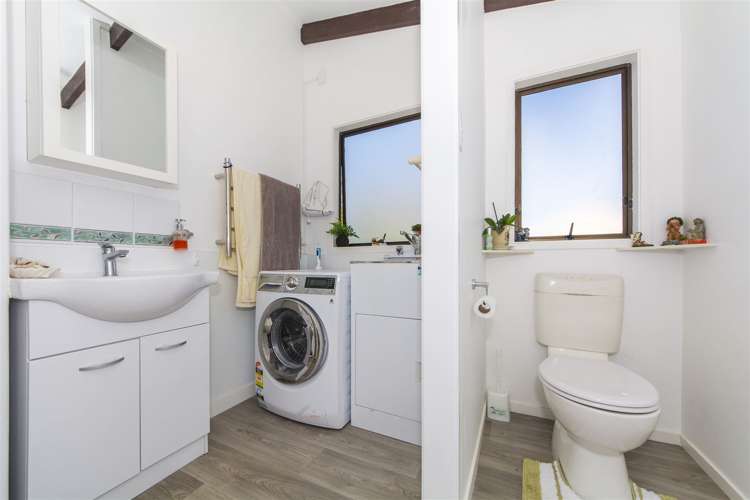 2/5 Akehurst Avenue New Lynn_15