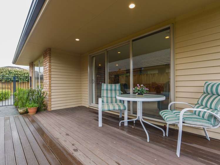 5 Westbury Mews Huntington_3