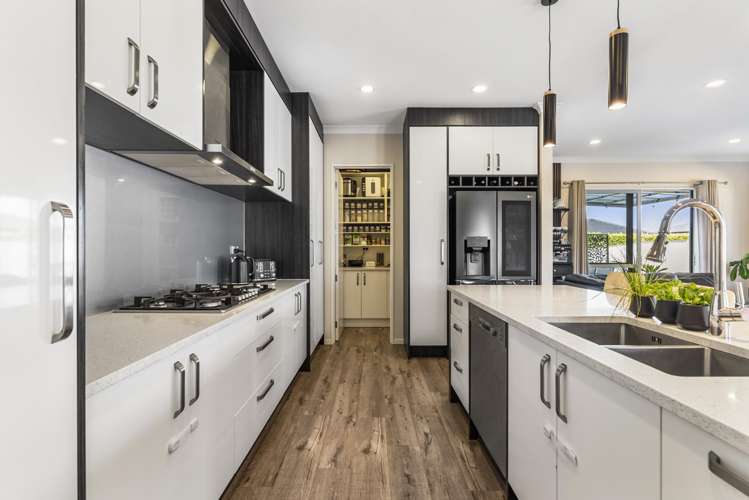 63 Seventh View Avenue Beachlands_8