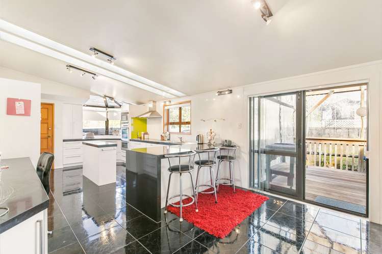 12 Riverview Road New Lynn_3