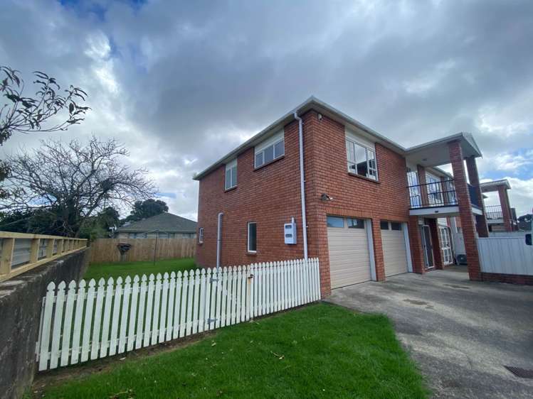 Blanes Road Weymouth_16