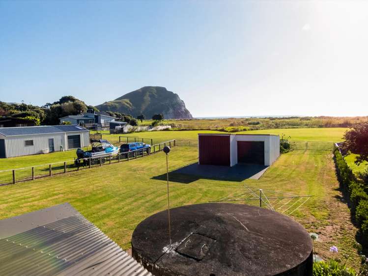 102 Newcastle Street Mahia Peninsula_24