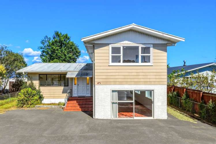 100 Edmonton Road Henderson_7