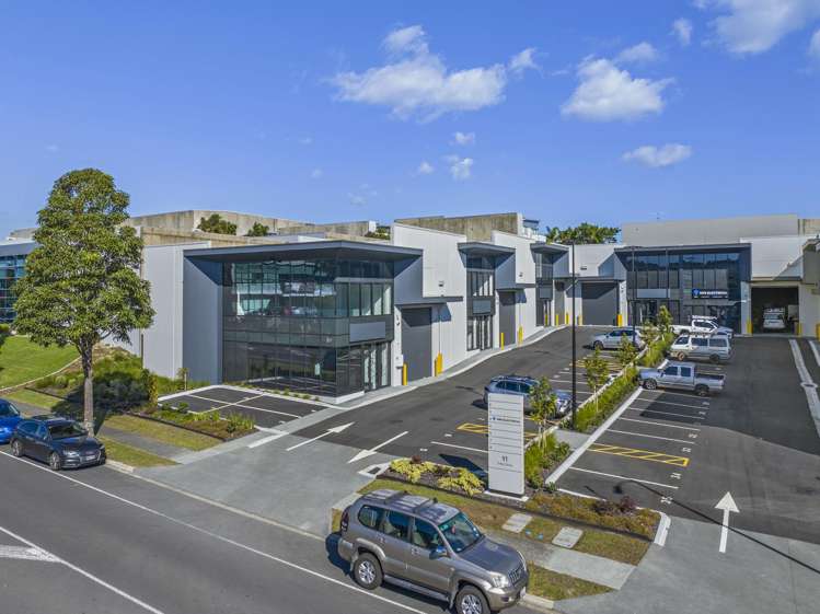 11 Triton Drive_0