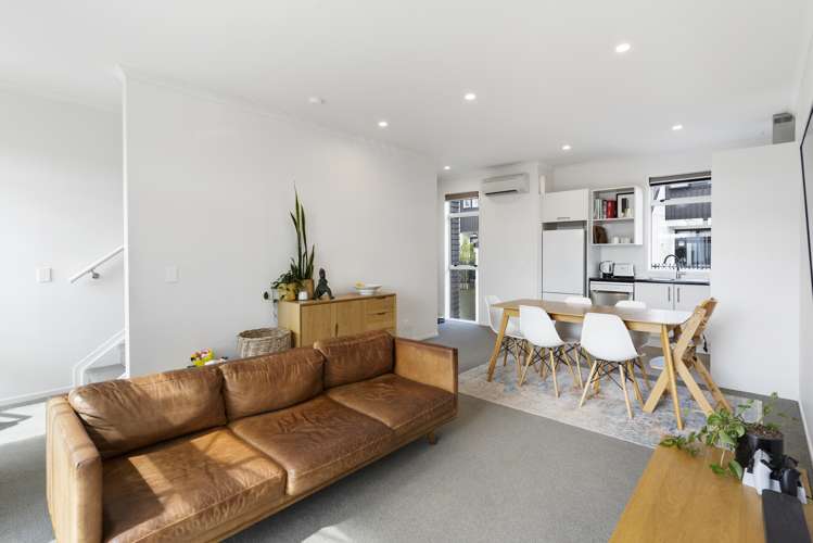 25 Marine Parade Hobsonville_5