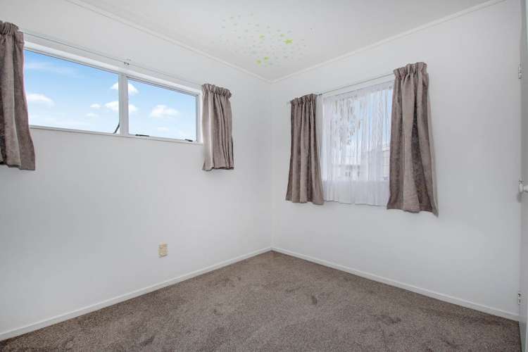 1/6 Bloomfield Place Onerahi_3
