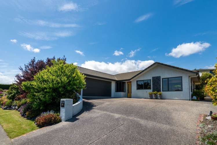 55 Kingsford Drive Stoke_1