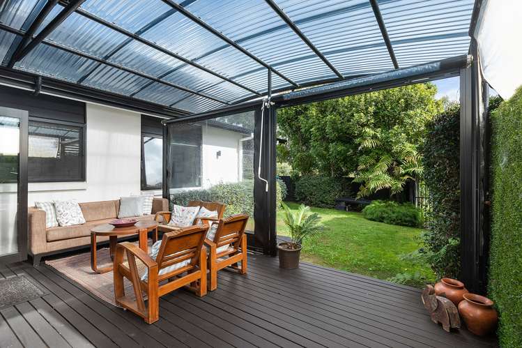 37 Alpers Ridge Leamington_8