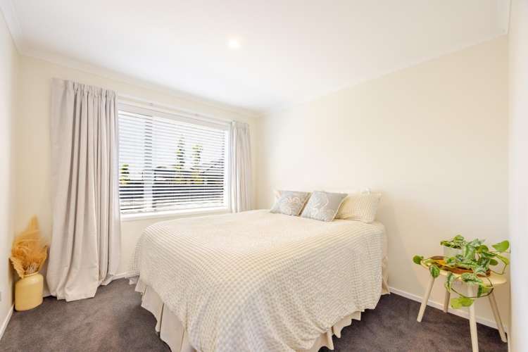 20 Dee Street Otane_13