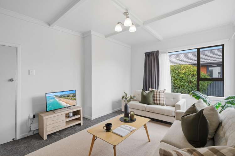 311 Crinan Street_4
