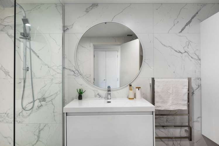 903/8 Albert Street Auckland Central_13