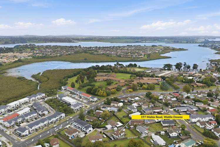 197 Mahia Road Wattle Downs_19