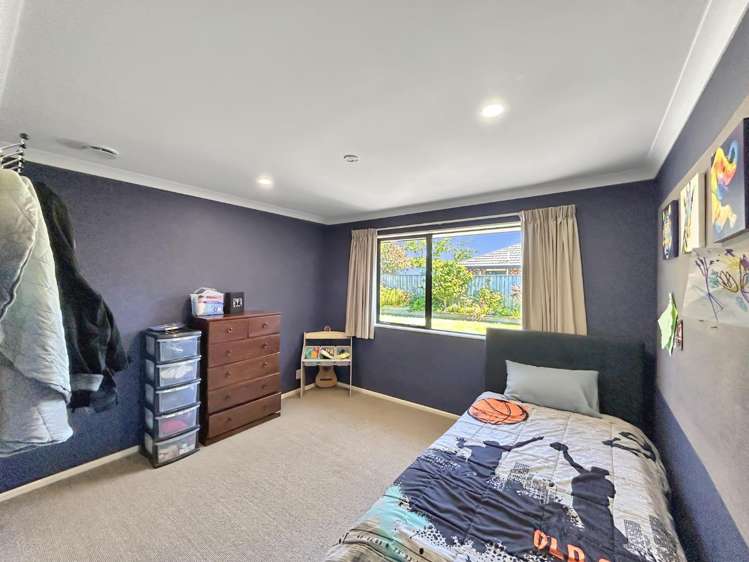 3 Brookside Close 10923_5