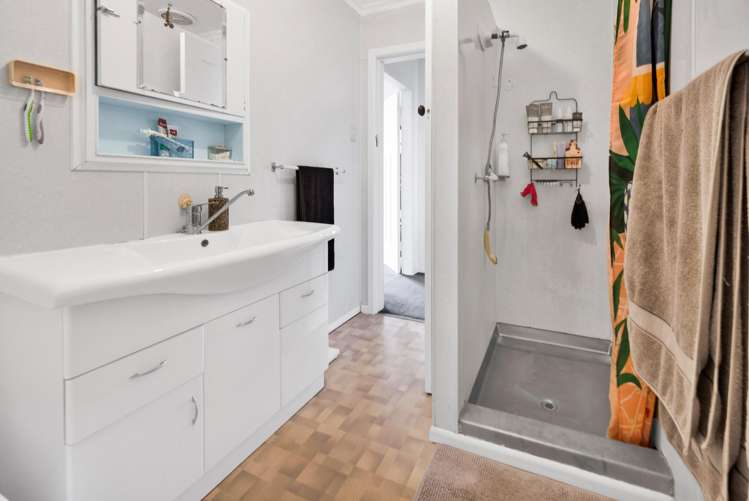 34 Kent Street Patea_27