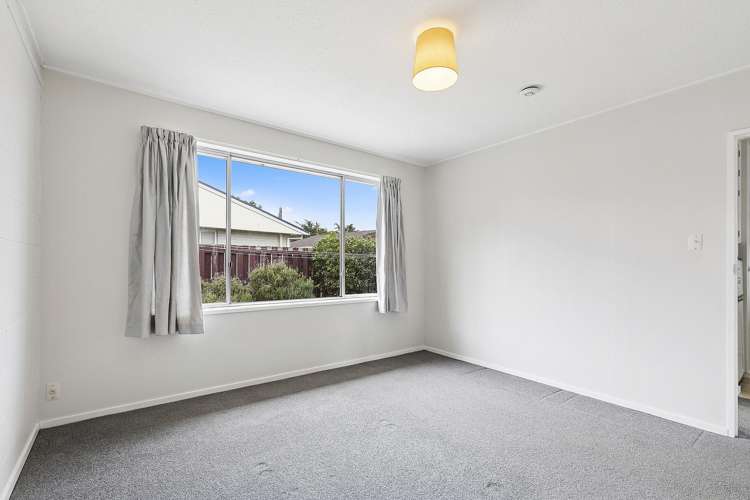 26 Duchess Place Maupuia_11