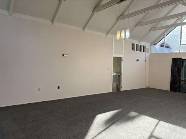82 King Road 1052_4