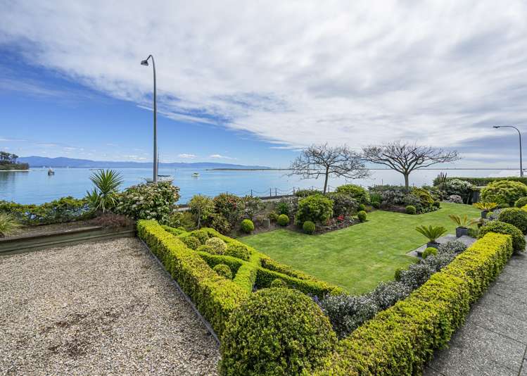 2 Victoria Road Stepneyville_7