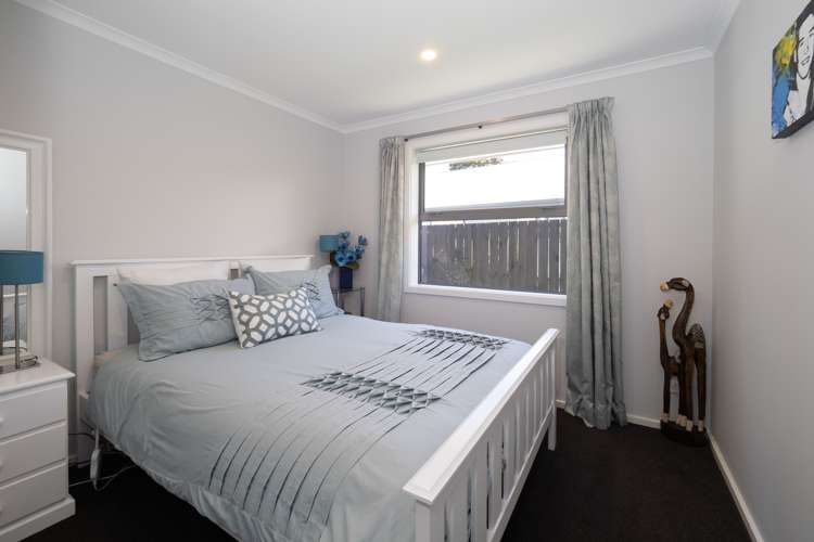 22 Elmwood Grove Tinwald_12