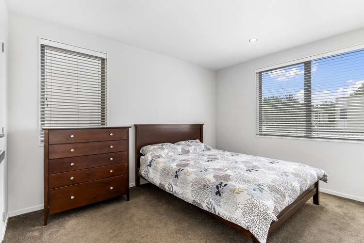 19 Phar Lap Crescent Takanini_10