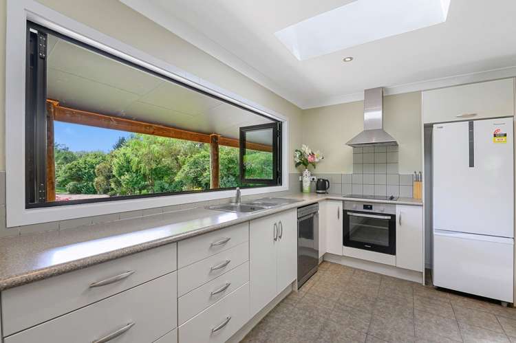 1765 Tutukau Road Kinloch_12