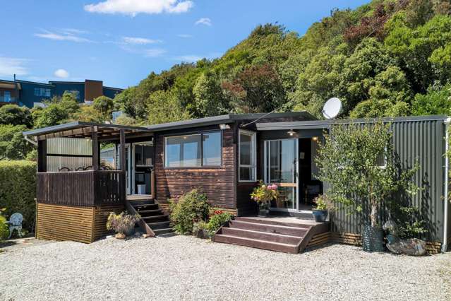 2 Bedroom + Cabin - NZ Top 5% on booking.com