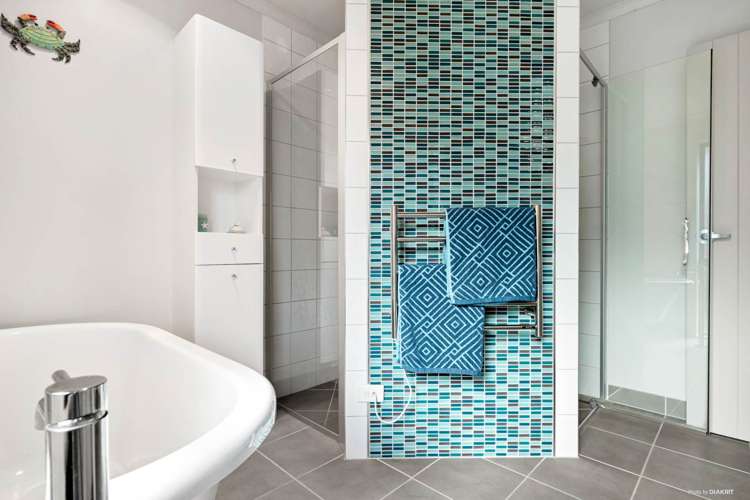 275g Paparimu Road Hunua_12