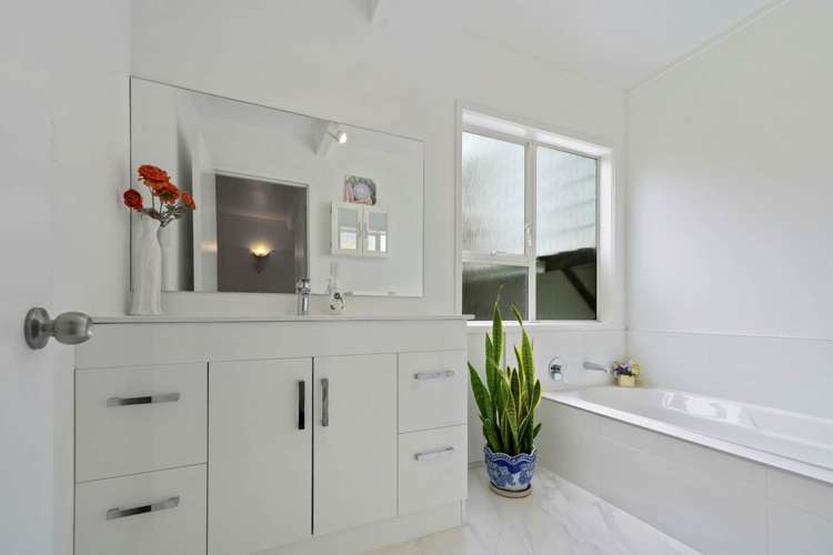 28 Parkhurst Road Helensville_7