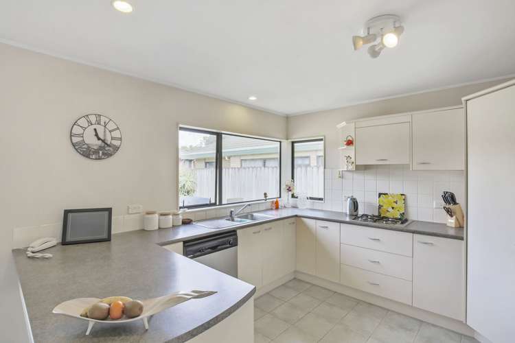 12 Ardkeen Place East Tamaki_3