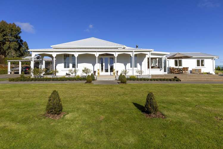 434 Centennial Drive Taupo Surrounds_5