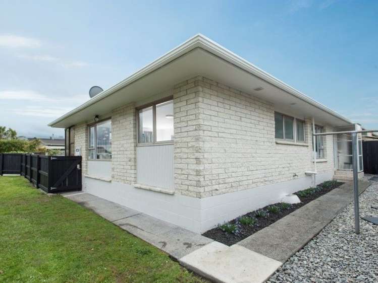 1/50 Takapu Street Henderson_5