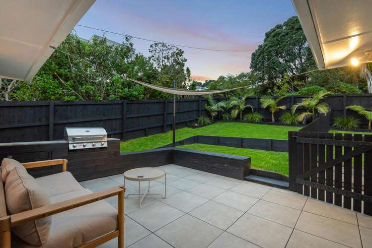 1/13 Howard Road Northcote_4