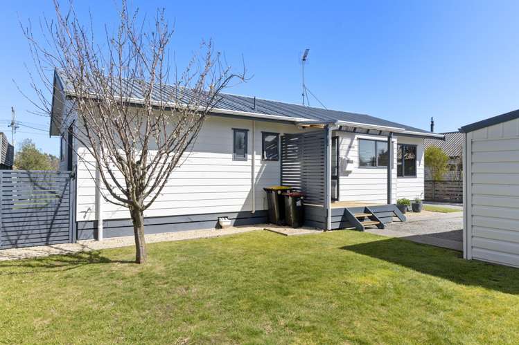 13 Esther Street Martinborough_16
