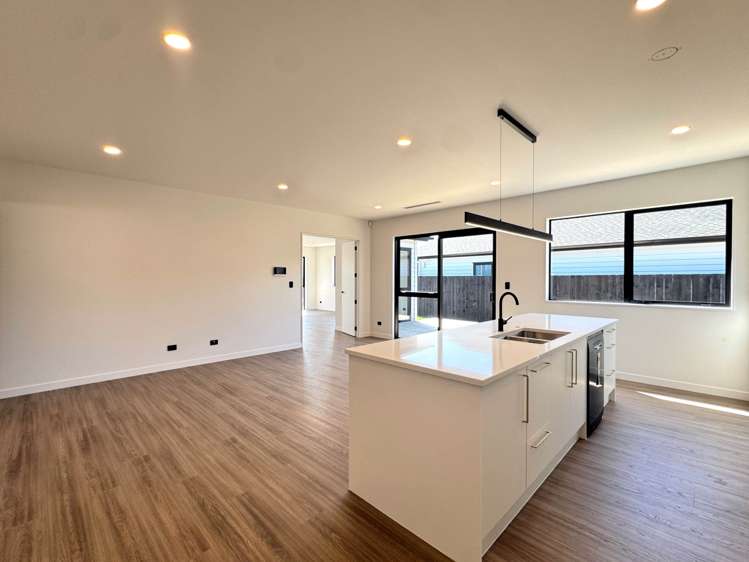 47 Tukutata Crescent_3