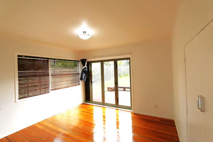66 Bradbury Road Botany Downs_11