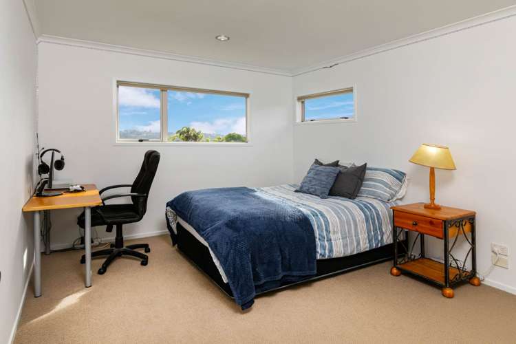 9 Dressage Lane Greenhithe_19