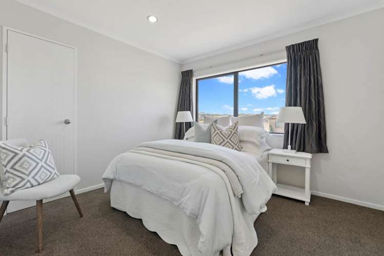 44 Arranmore Drive Flat Bush_23