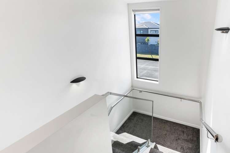 8 Renata Crescent Te Atatu Peninsula_18